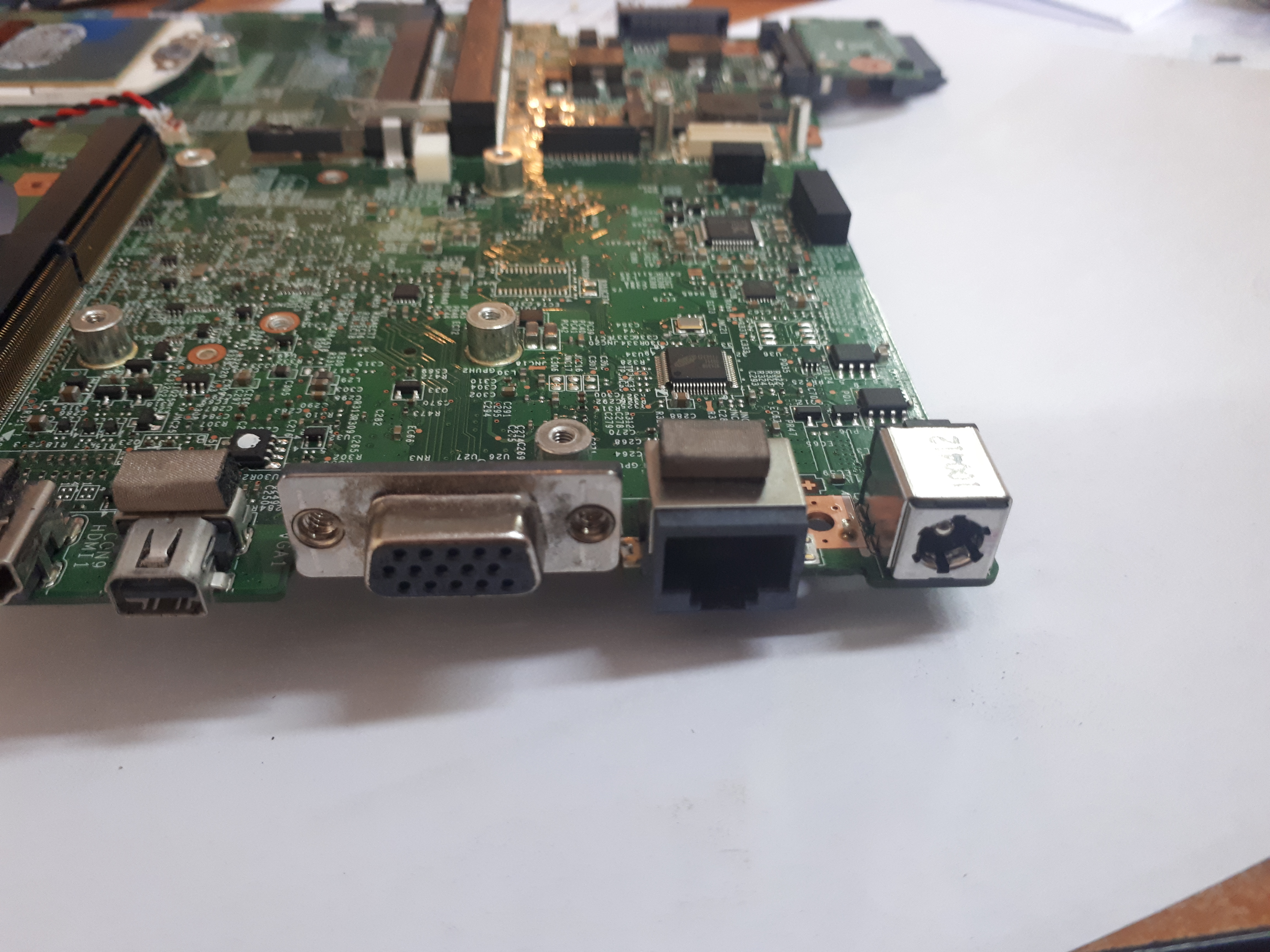 Разъем питания msi