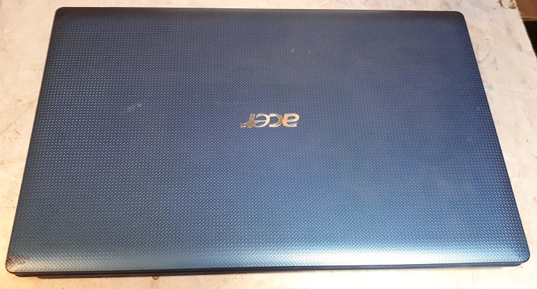 Ноутбук офисный БУ Acer 5750G Core i5-2450 БУ сверху